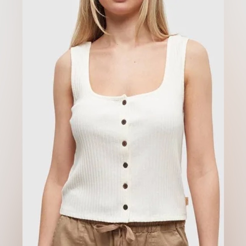 NWT Tentree Main Street Cream Buttoned tank
